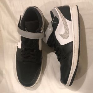 Jordan 1 Low